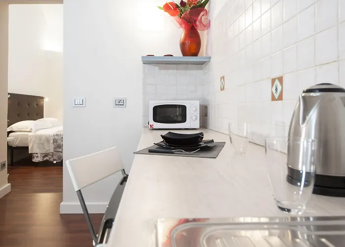 Trinity Luxury Gasthuis 4*
